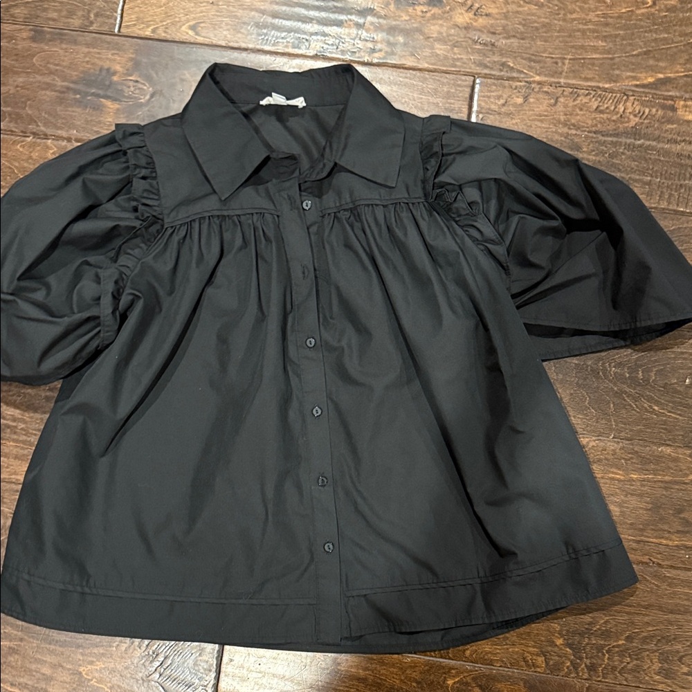 Entro Black Puff Sleeve Blouse